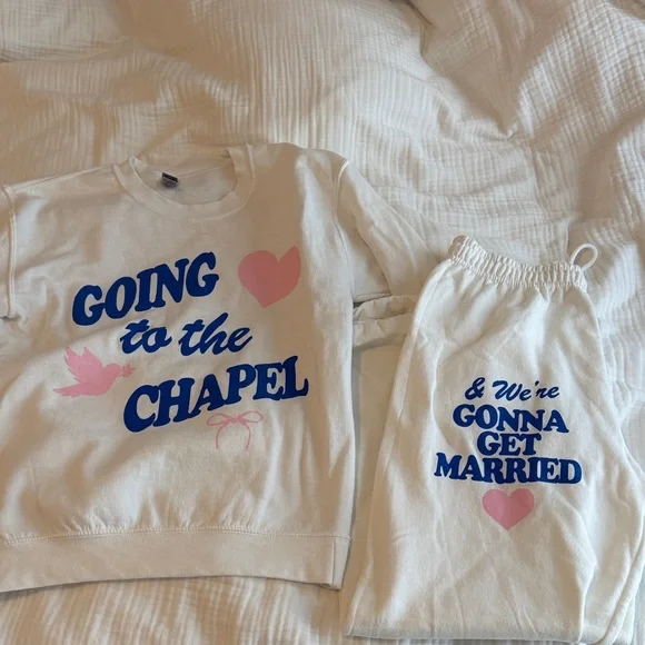 friday + saturday Going to the chapel sweatsuit (only worn once) - Picture 4 of 6